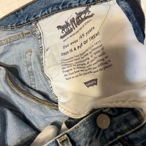 Levi 505 light wash denim jeans